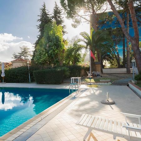 I Giardini Del Sole Con Piscina By Wonderful Italy Leilighet Sanremo Eksteriør bilde